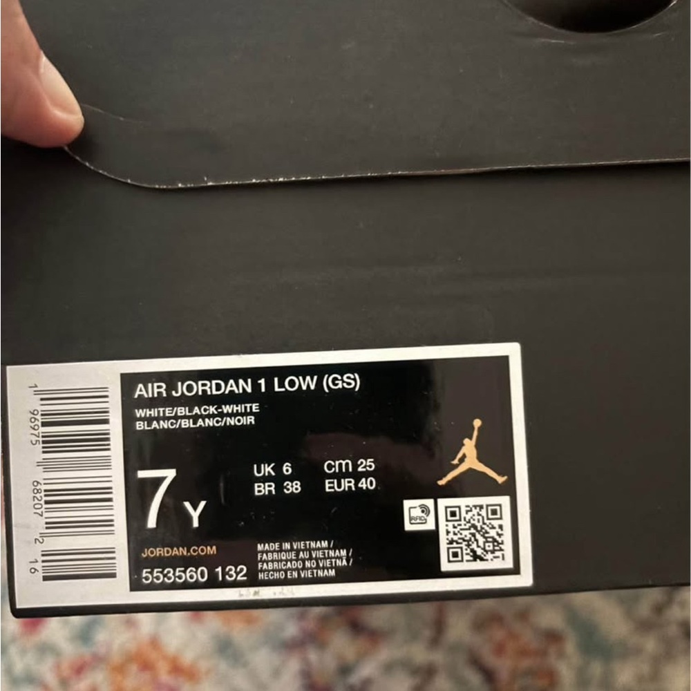 Air Jordan 1 Low GS Sneakers